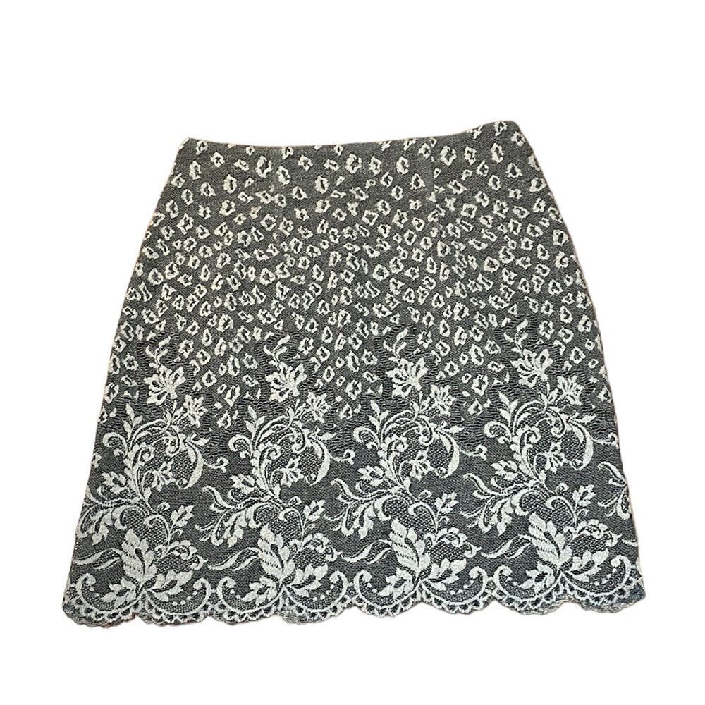 Vtg stretchy lace skirt, white, black, grey, 10